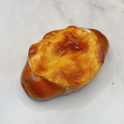 岩烧芝士碱水面包